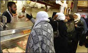 Muslim women in Virginia buying meat