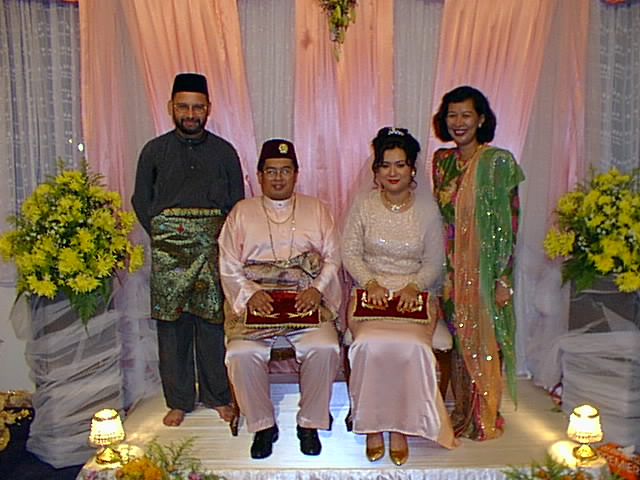 Bride and Groom with the Bride's Parents