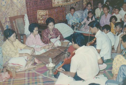 Musicians at a wedding