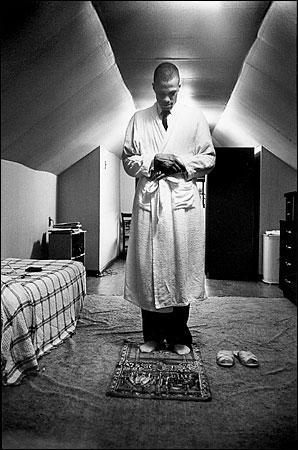 Malcolm X in prayer